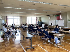 ①